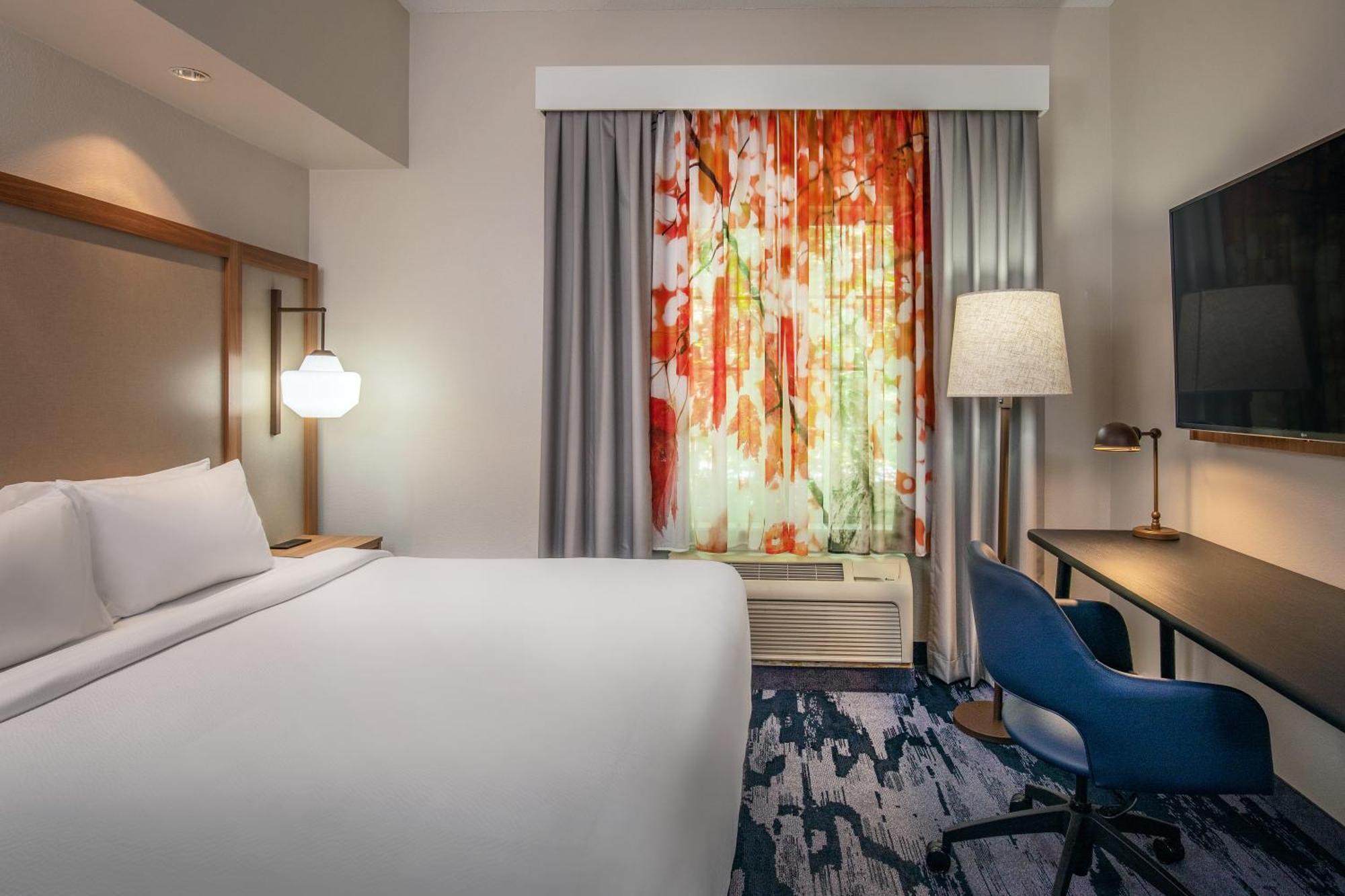 Fairfield Inn & Suites By Marriott Brunswick Freeport Exteriör bild