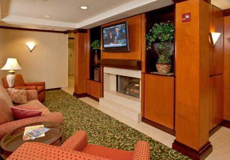 Fairfield Inn & Suites By Marriott Brunswick Freeport Inreriör bild