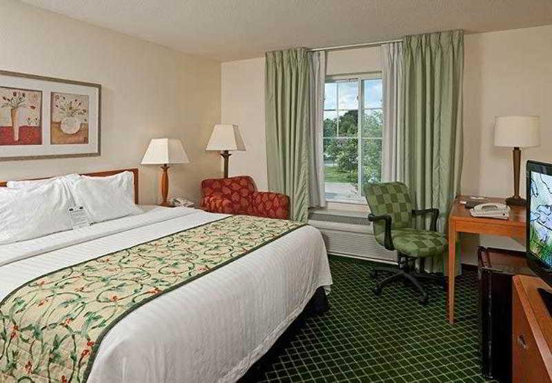 Fairfield Inn & Suites By Marriott Brunswick Freeport Rum bild