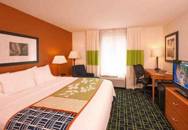 Fairfield Inn & Suites By Marriott Brunswick Freeport Exteriör bild